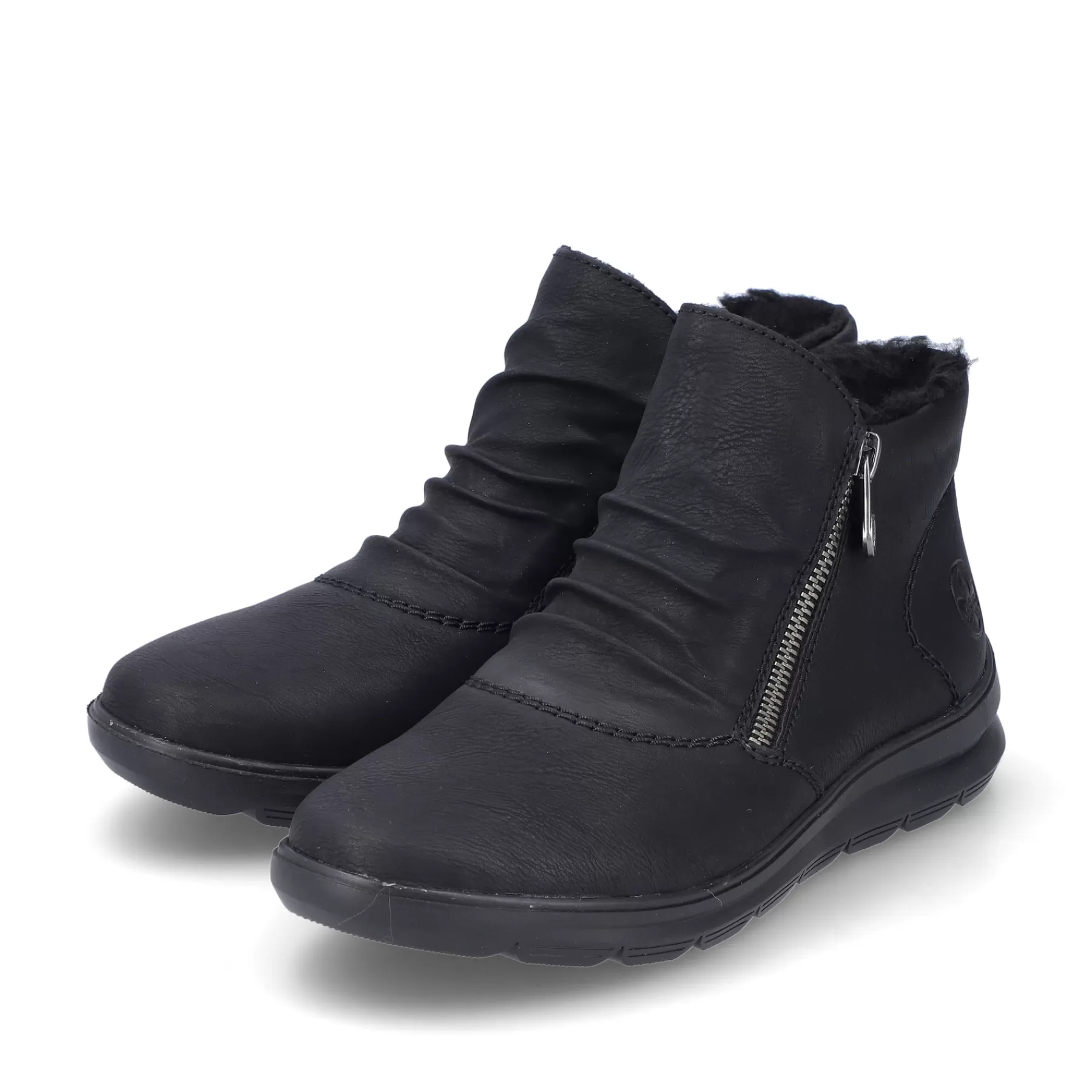 Shop Klapki Damskie W Kolorze Kruczoczarnym Damski Niskie Buty I Kapcie