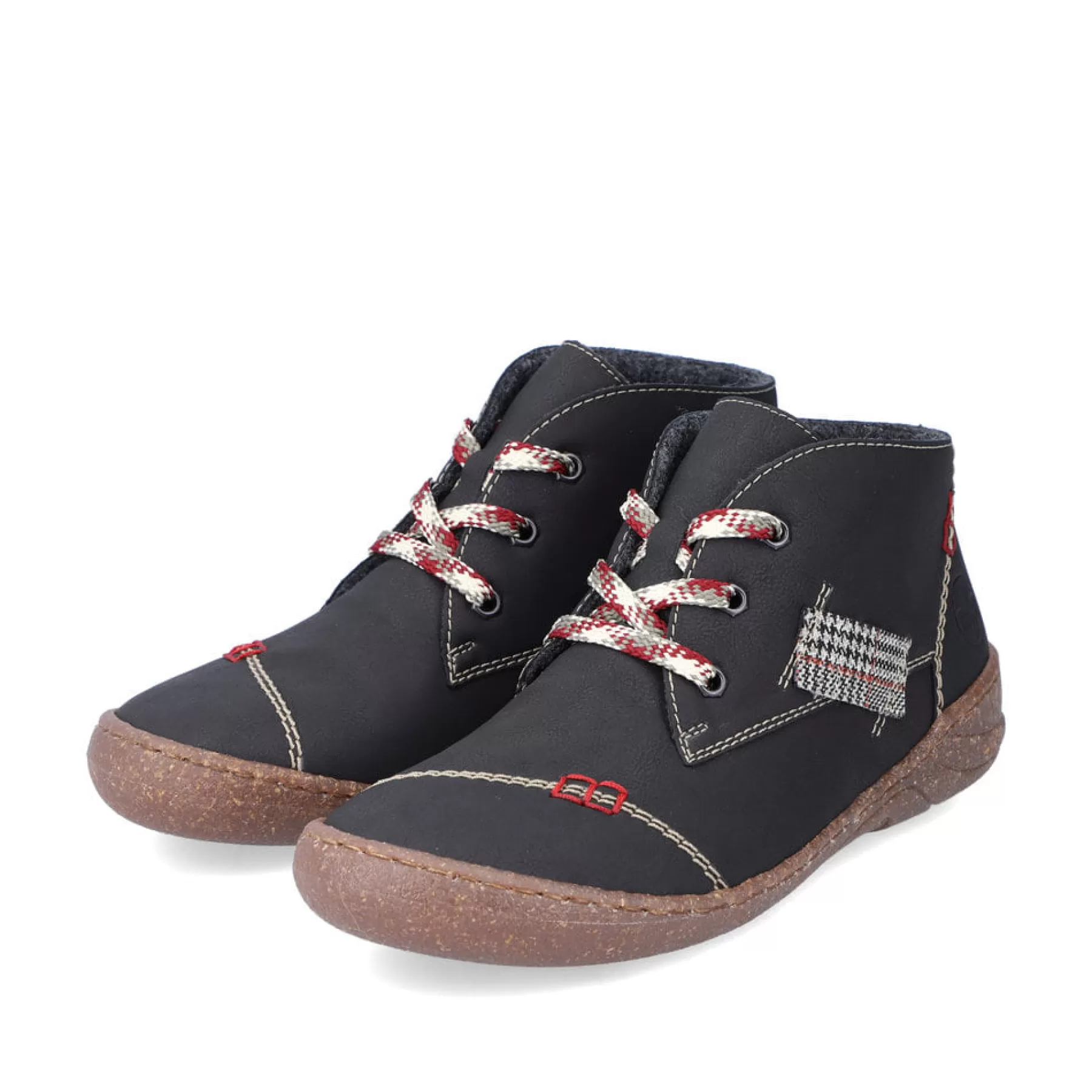 Online Sznurowane Buty Damskie W Kolorze Glebokiej Czerni Damski Niskie Buty I Kapcie